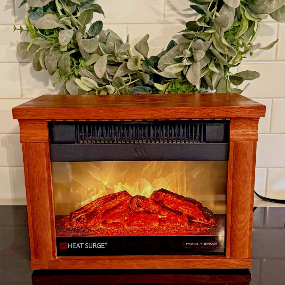 Heat Surge Electric Fireplace Heater Hybrid-Thermic Oak Portable Flame 1200W F/W